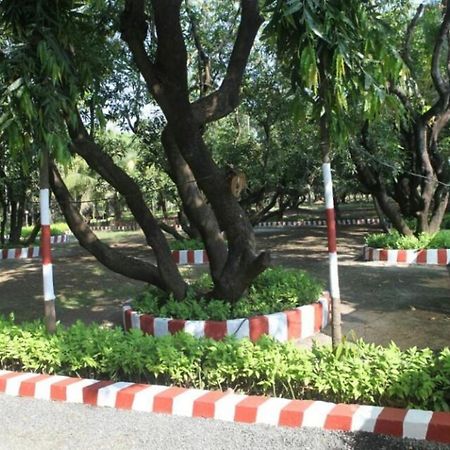Madhuvan Farm Cottage Alibag Luaran gambar