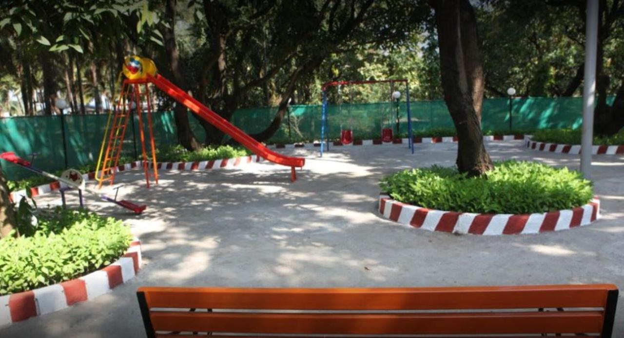 Madhuvan Farm Cottage Alibag Luaran gambar